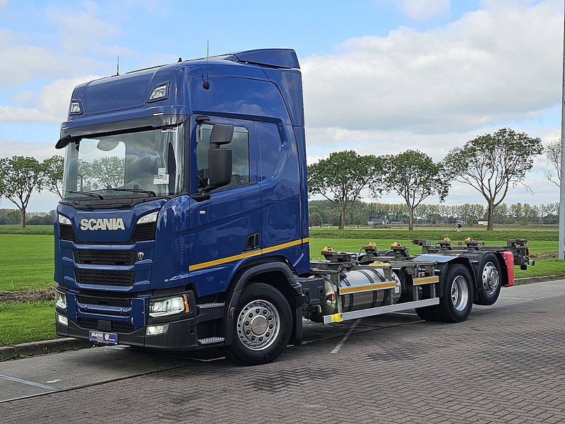 Scania R410 LNG - Грузовик-контейнеровоз/ Сменный кузов: фото 2 Scania R410 LNG - Грузовик-контейнеровоз/ Сменный кузов: фото 2
