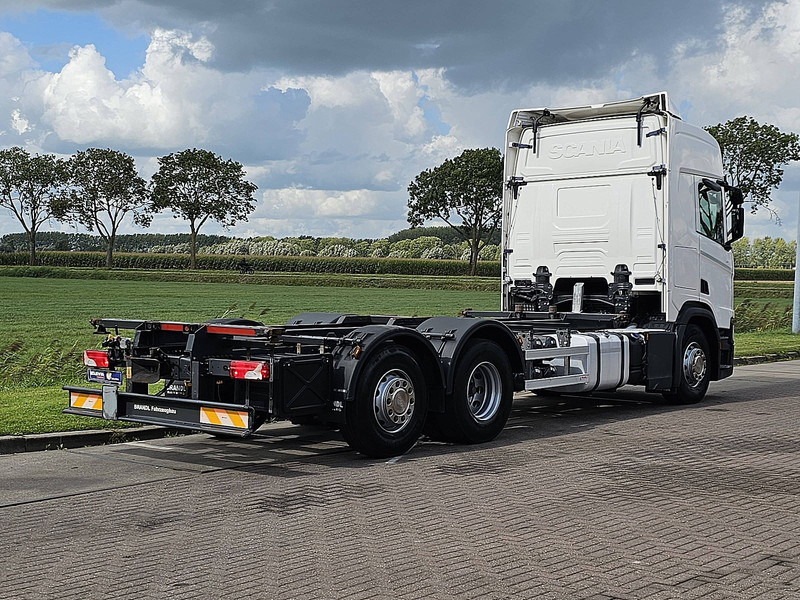 Scania R450 6x2*4 - Грузовик-контейнеровоз/ Сменный кузов: фото 3 Scania R450 6x2*4 - Грузовик-контейнеровоз/ Сменный кузов: фото 3