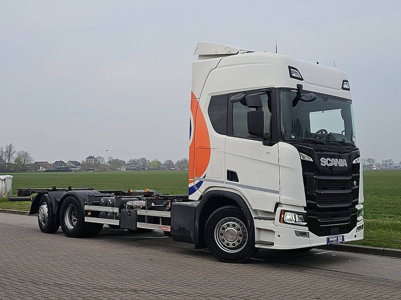Scania R450 - Грузовик-контейнеровоз/ Сменный кузов: фото 5 Scania R450 - Грузовик-контейнеровоз/ Сменный кузов: фото 5