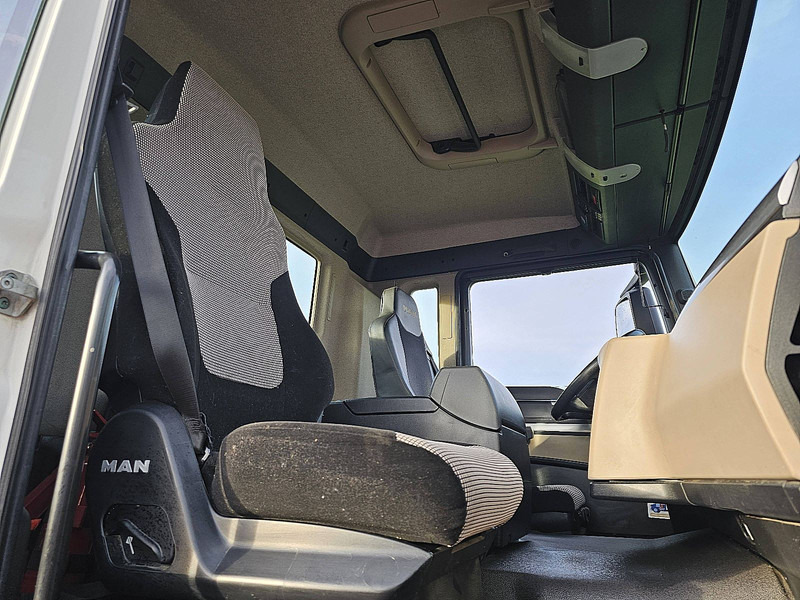 Тягач MAN 18.420 TGS SHORT CAB INTARDER: фото 7 Тягач MAN 18.420 TGS SHORT CAB INTARDER: фото 7