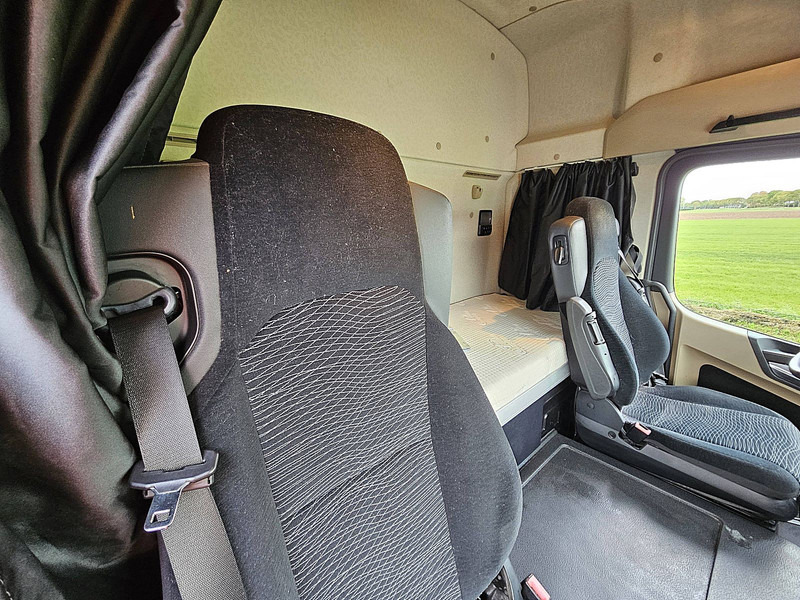 Тягач Mercedes-Benz ACTROS 1845 LS: фото 11 Тягач Mercedes-Benz ACTROS 1845 LS: фото 11