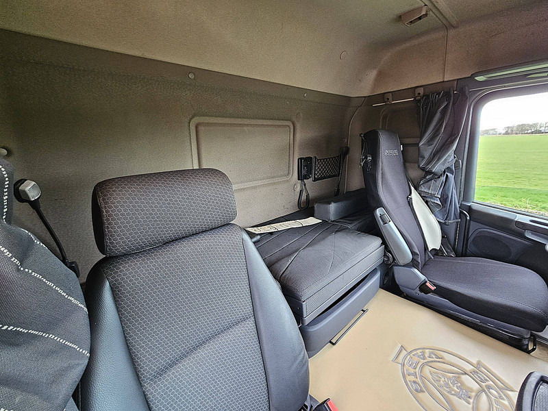 Тягач Scania G410: фото 11