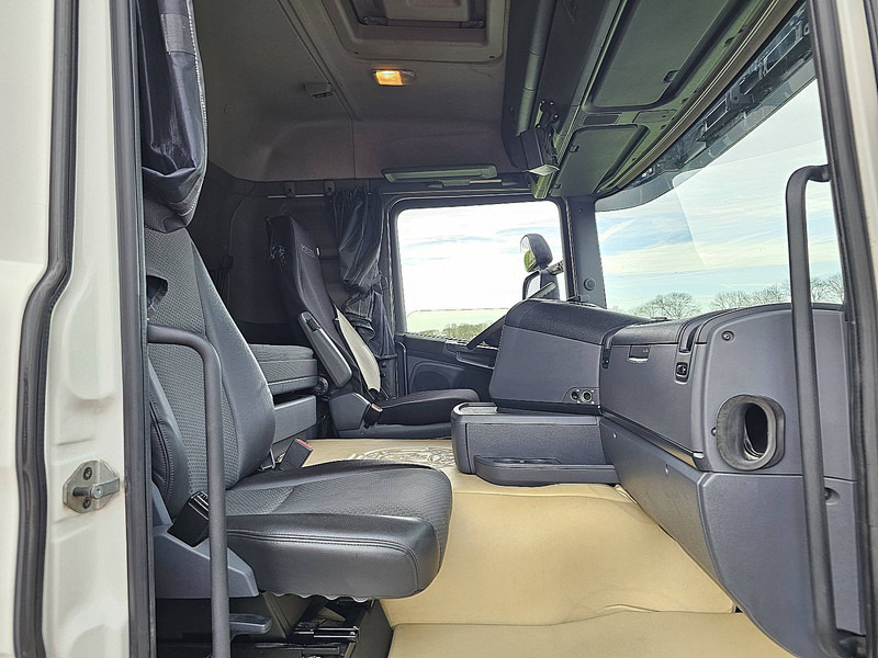 Тягач Scania G410: фото 7