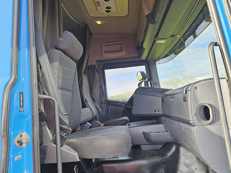 Тягач Scania R420: фото 7