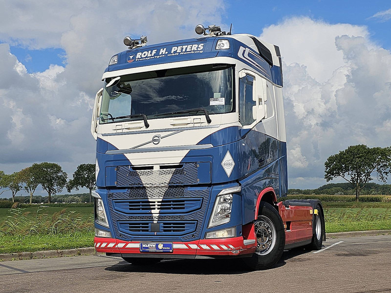 Volvo FH 500 SKIRTS 2X TANK VEB+ - Тягач: фото 1 Volvo FH 500 SKIRTS 2X TANK VEB+ - Тягач: фото 1