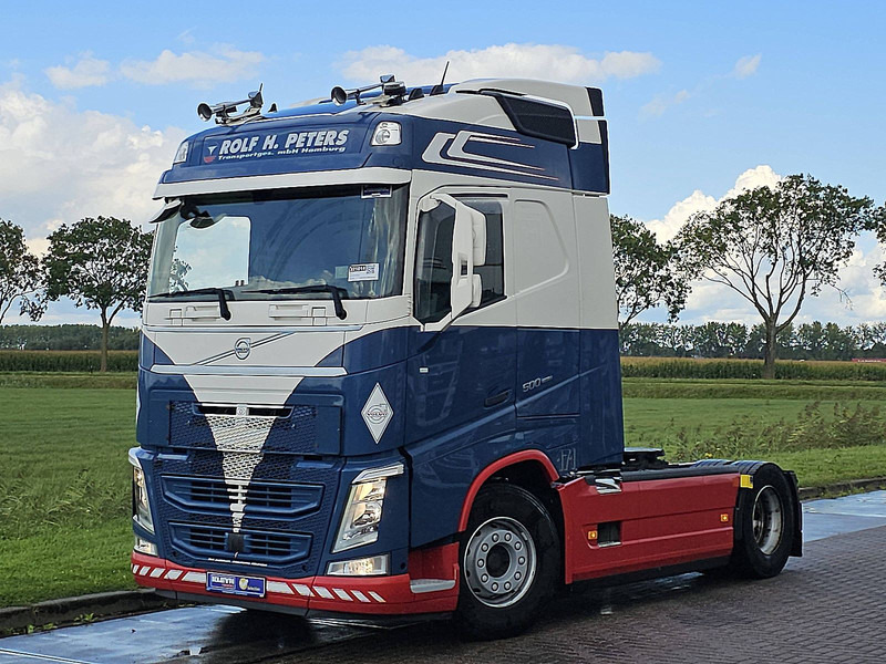 Volvo FH 500 SKIRTS 2X TANK VEB+ - Тягач: фото 2 Volvo FH 500 SKIRTS 2X TANK VEB+ - Тягач: фото 2