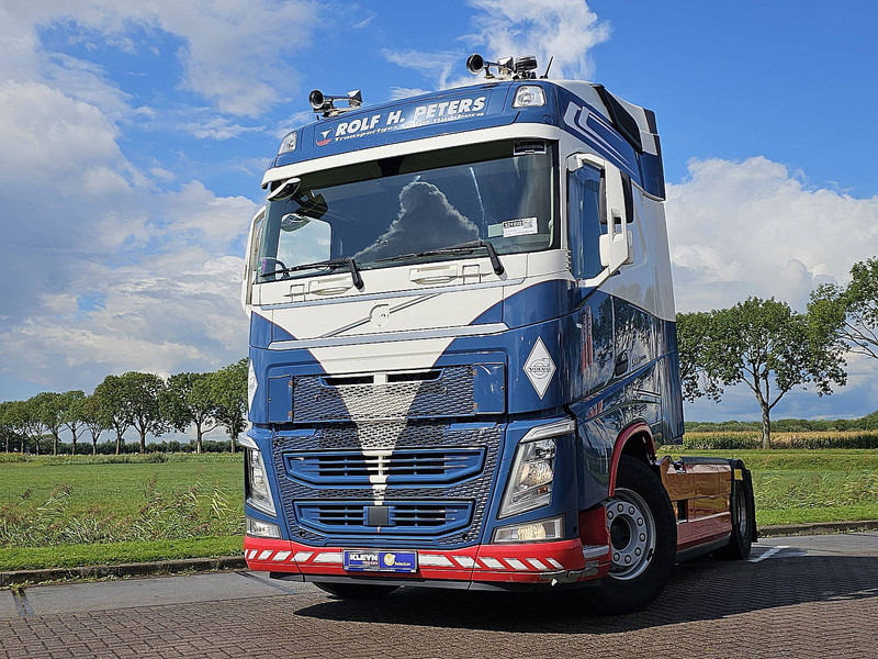 Volvo FH 500 SKIRTS 2X TANK VEB+ - Тягач: фото 1 Volvo FH 500 SKIRTS 2X TANK VEB+ - Тягач: фото 1