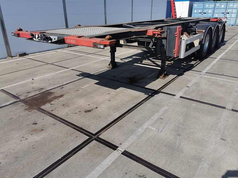 Van Hool 3B2015 - Полуприцеп-контейнеровоз/ Сменный кузов: фото 1 Van Hool 3B2015 - Полуприцеп-контейнеровоз/ Сменный кузов: фото 1