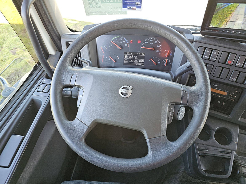 Грузовик с закрытым кузовом Volvo FL 220.12: фото 10