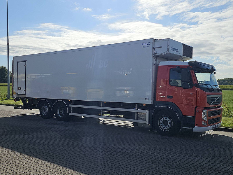 Volvo FM 11.330 6X2 FRIGOBL. LIFT - Рефрижератор: фото 5 Volvo FM 11.330 6X2 FRIGOBL. LIFT - Рефрижератор: фото 5