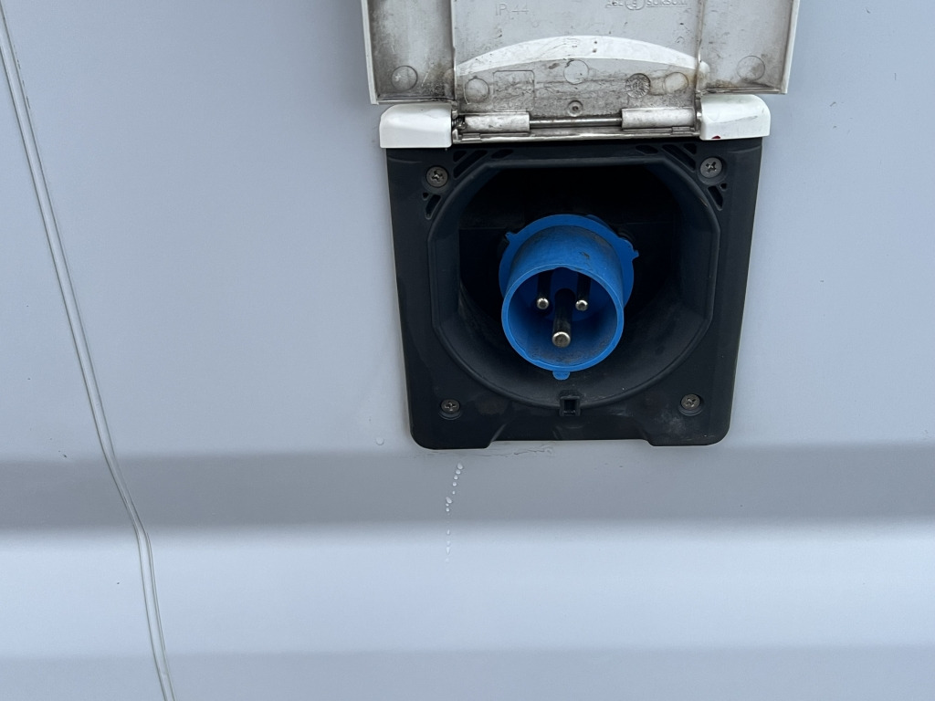 Fiat Ducato 150 L4H2 Carrier Xarios 350 Mt° Tiefkühl - Малотоннажный рефрижератор: фото 3 Fiat Ducato 150 L4H2 Carrier Xarios 350 Mt° Tiefkühl - Малотоннажный рефрижератор: фото 3