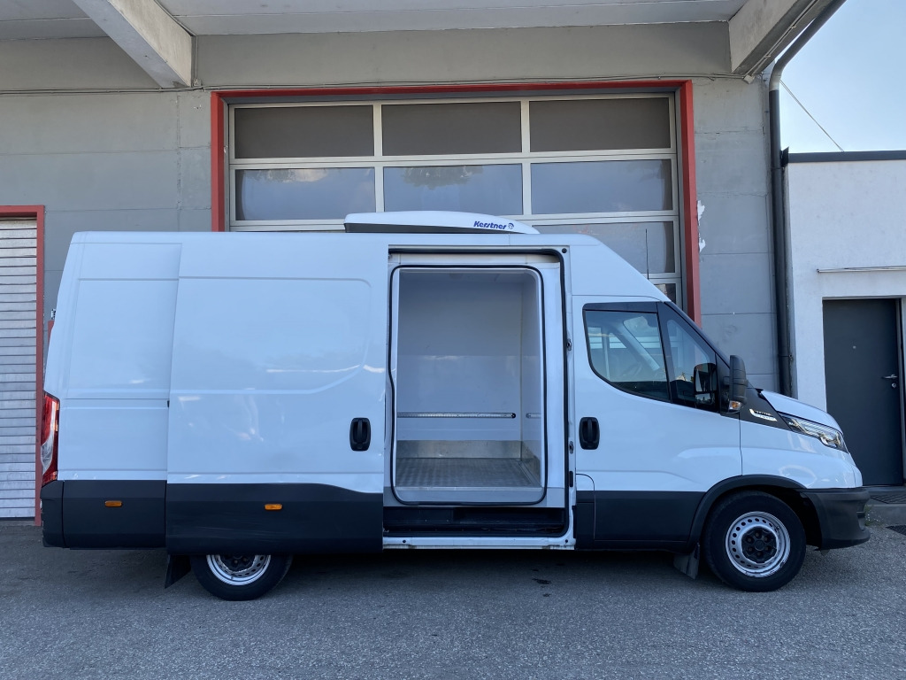 Iveco Daily 35S14 Hi-Matic Klimaautom. Kerstner 206 RA - Малотоннажный рефрижератор: фото 4 Iveco Daily 35S14 Hi-Matic Klimaautom. Kerstner 206 RA - Малотоннажный рефрижератор: фото 4