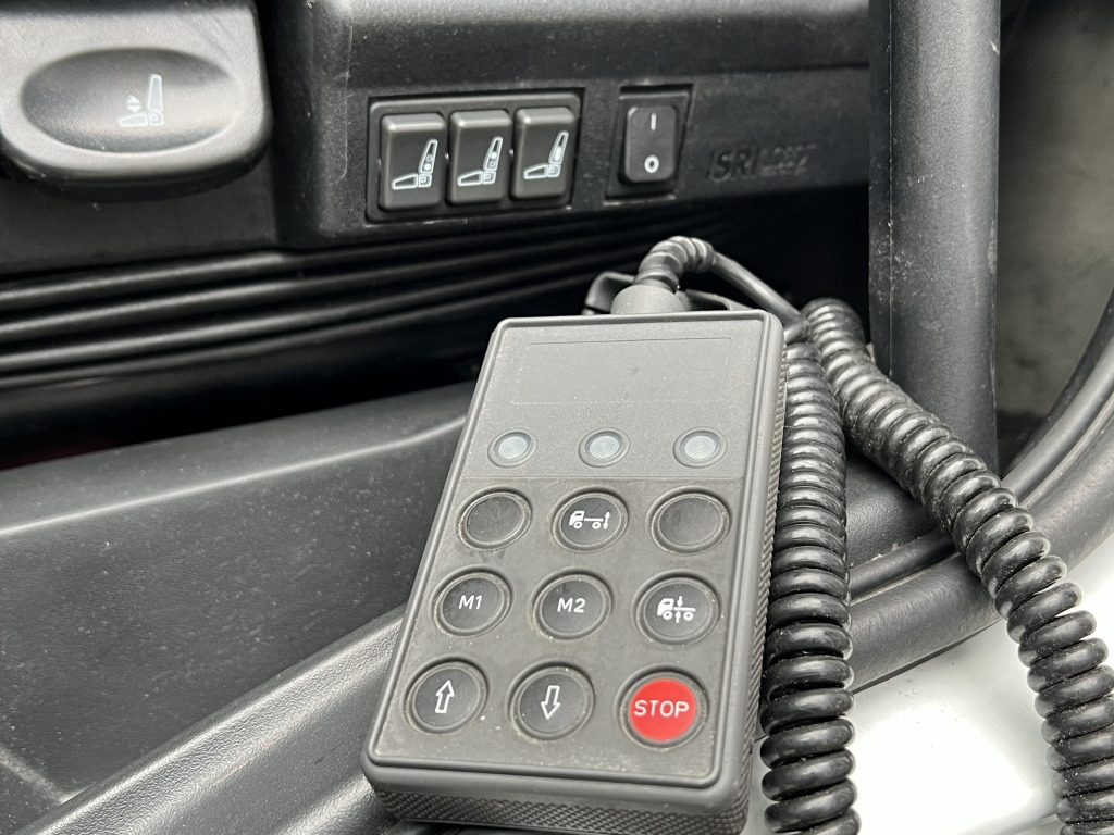 Iveco EuroCargo ML160E28 MitsubTU85 Tiefkühl 7,6m LBW - Рефрижератор: фото 3 Iveco EuroCargo ML160E28 MitsubTU85 Tiefkühl 7,6m LBW - Рефрижератор: фото 3