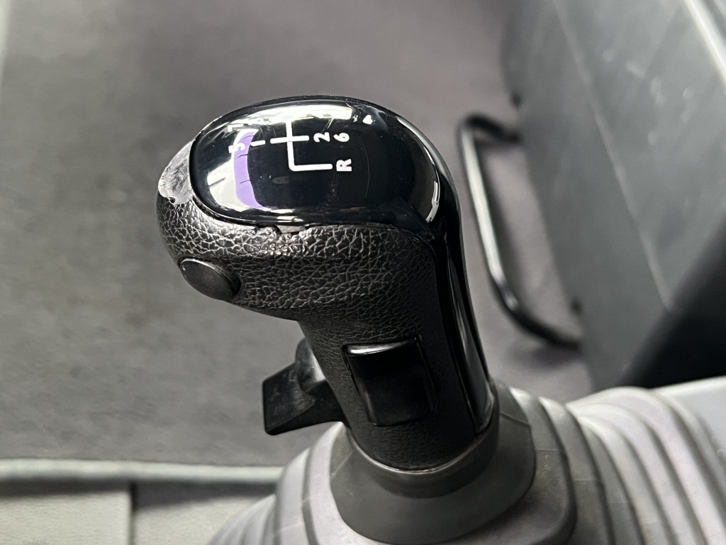 MAN TGA 26.440 6x2 LL Retarder Kran Palfinger 20002 - Тентованный грузовик, Автоманипулятор: фото 3 MAN TGA 26.440 6x2 LL Retarder Kran Palfinger 20002 - Тентованный грузовик, Автоманипулятор: фото 3