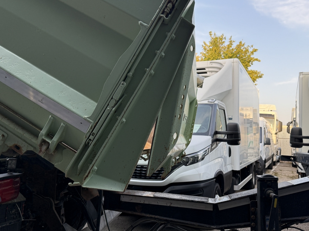 MAN TGS 26.500 6x4 12m³ Kipper Retarder NAVI 1.Hand - Самосвал: фото 2 MAN TGS 26.500 6x4 12m³ Kipper Retarder NAVI 1.Hand - Самосвал: фото 2