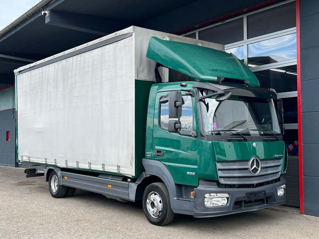 Mercedes-Benz Atego 823 Euro6 Klima 6,1m P+P AHK Orig. 164.tkm - Тентованный фургон: фото 1 Mercedes-Benz Atego 823 Euro6 Klima 6,1m P+P AHK Orig. 164.tkm - Тентованный фургон: фото 1