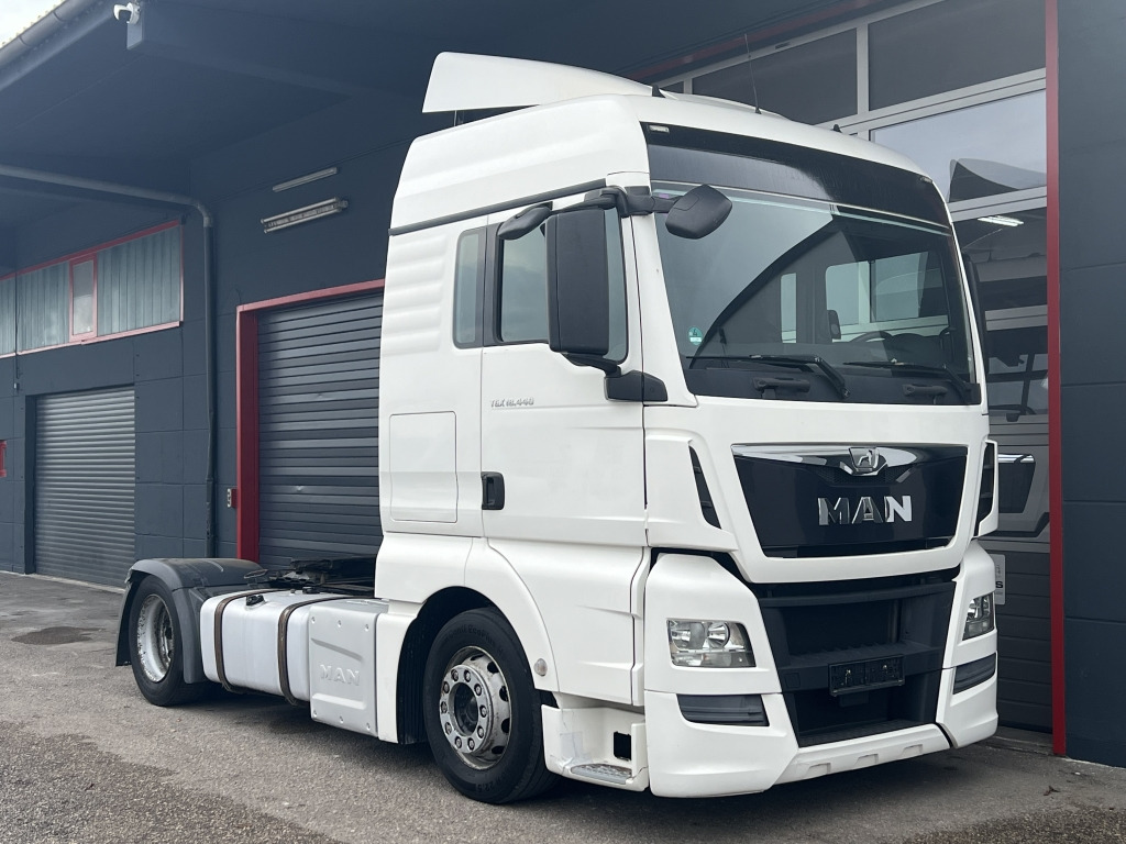 MAN TGX 18.440 Klimaautomatik Tempomat Motorbremse - Тягач: фото 1 MAN TGX 18.440 Klimaautomatik Tempomat Motorbremse - Тягач: фото 1