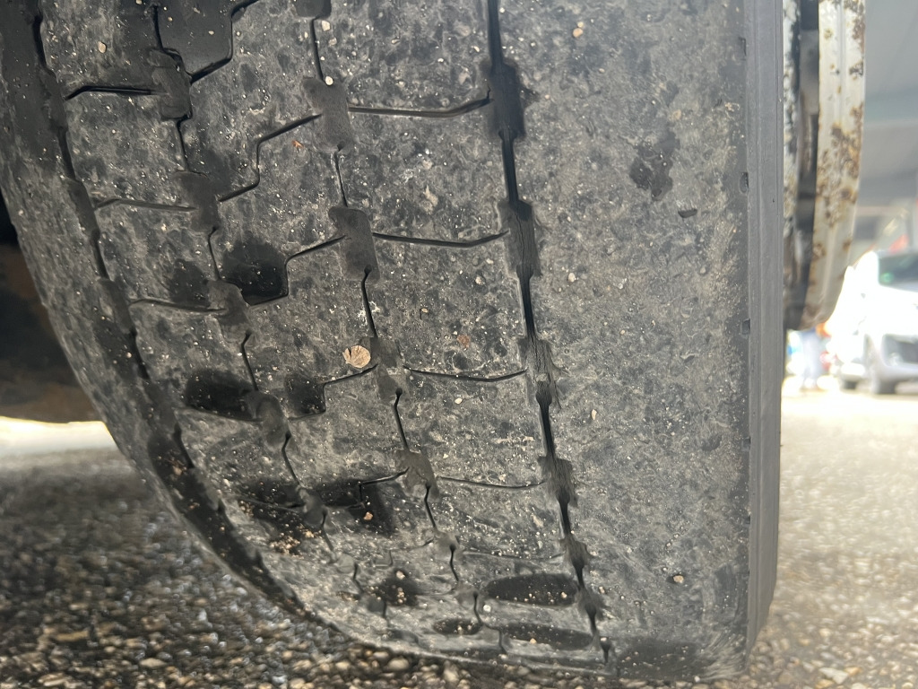 MAN TGX 18.440 Klimaautomatik Tempomat Motorbremse - Тягач: фото 4 MAN TGX 18.440 Klimaautomatik Tempomat Motorbremse - Тягач: фото 4
