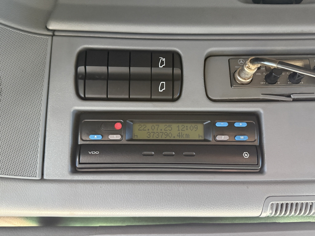 Mercedes-Benz Actros 1841 MP2 Klima Retarder Kühlbox EPS+Pedal - Тягач: фото 2 Mercedes-Benz Actros 1841 MP2 Klima Retarder Kühlbox EPS+Pedal - Тягач: фото 2