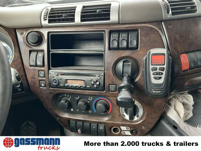 DAF AT 85.460 6x4, Abrollkipper Palfinger T20 - Крюковой мультилифт, Автоманипулятор: фото 2 DAF AT 85.460 6x4, Abrollkipper Palfinger T20 - Крюковой мультилифт, Автоманипулятор: фото 2