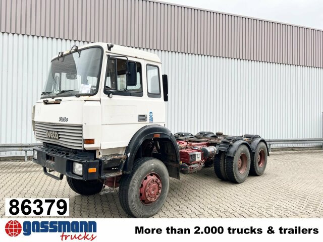 Iveco 260-34 AHW 6x6, V8, Manual, Full Steel - Грузовик-шасси: фото 1 Iveco 260-34 AHW 6x6, V8, Manual, Full Steel - Грузовик-шасси: фото 1