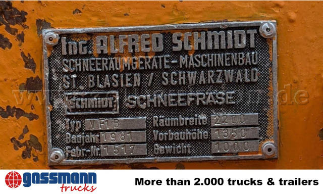 Unimog U52 411 4x4, Schmidt Schneefräse mit - Лёгкий коммерческий автомобиль: фото 4 Unimog U52 411 4x4, Schmidt Schneefräse mit - Лёгкий коммерческий автомобиль: фото 4