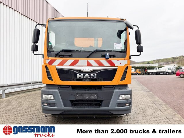 Подметально-уборочная машина MAN TGM 18.250 4X2 BB, Kehrmaschine Brock SL200/2: фото 9 Подметально-уборочная машина MAN TGM 18.250 4X2 BB, Kehrmaschine Brock SL200/2: фото 9