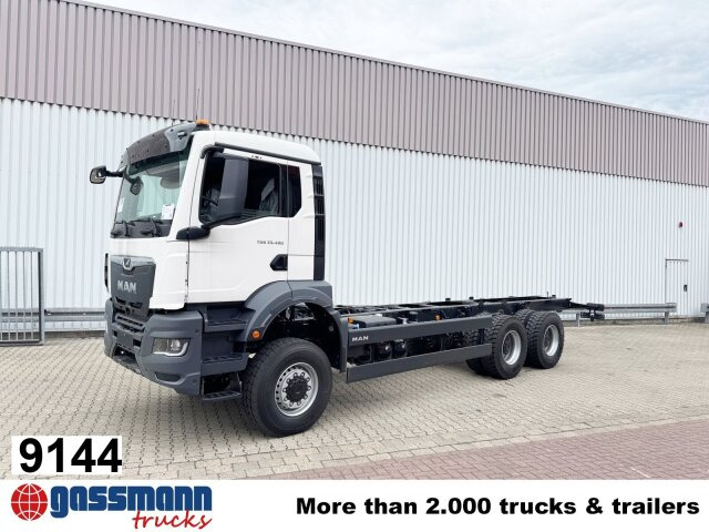 MAN TGS 33.480 6x6 BB CH, Hohe Bauart, Nebenantrieb - Грузовик-шасси: фото 1 MAN TGS 33.480 6x6 BB CH, Hohe Bauart, Nebenantrieb - Грузовик-шасси: фото 1