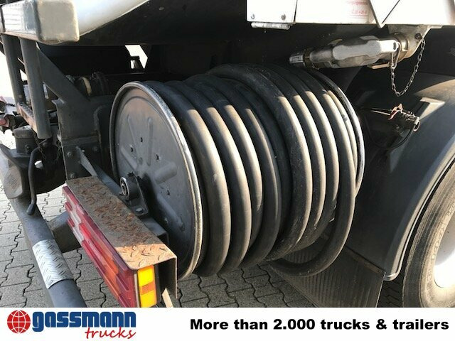 Mercedes-Benz Actros 1841 L 4x2, Esterer Tankaufbau ca. - Грузовик-цистерна: фото 4 Mercedes-Benz Actros 1841 L 4x2, Esterer Tankaufbau ca. - Грузовик-цистерна: фото 4