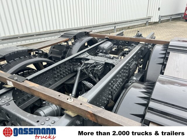 Mercedes-Benz Arocs 3340/46 A 6x6, Grounder - Грузовик-шасси: фото 3 Mercedes-Benz Arocs 3340/46 A 6x6, Grounder - Грузовик-шасси: фото 3