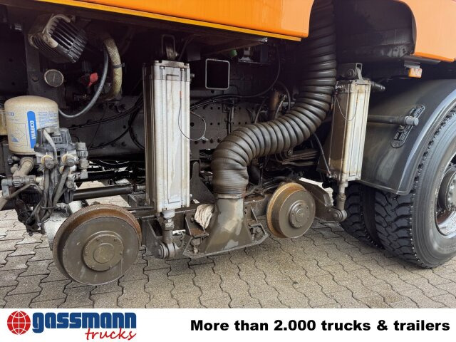 Mercedes-Benz Axor 1829 4x2, Zweiweg Z200, Kehrmaschine Faun - Подметально-уборочная машина: фото 3 Mercedes-Benz Axor 1829 4x2, Zweiweg Z200, Kehrmaschine Faun - Подметально-уборочная машина: фото 3