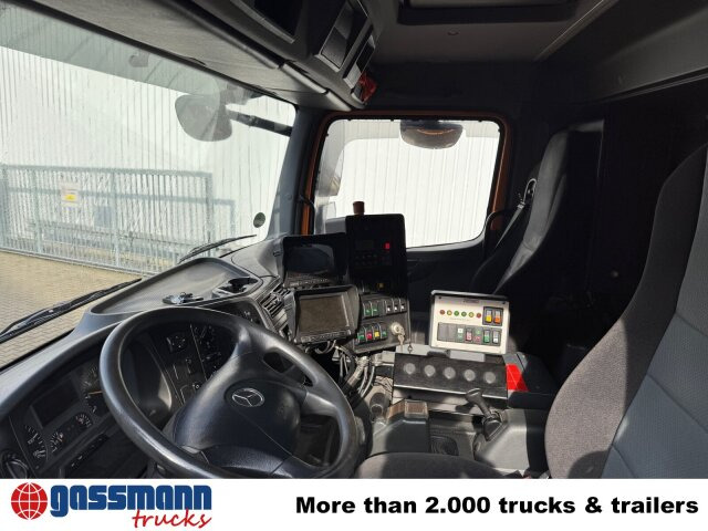 Mercedes-Benz Axor 1829 4x2, Zweiweg Z200, Kehrmaschine Faun - Подметально-уборочная машина: фото 5 Mercedes-Benz Axor 1829 4x2, Zweiweg Z200, Kehrmaschine Faun - Подметально-уборочная машина: фото 5