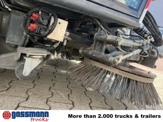 Schmidt Swingo Compact 200 4x2, Kehrmaschine - Подметально-уборочная машина: фото 3 Schmidt Swingo Compact 200 4x2, Kehrmaschine - Подметально-уборочная машина: фото 3