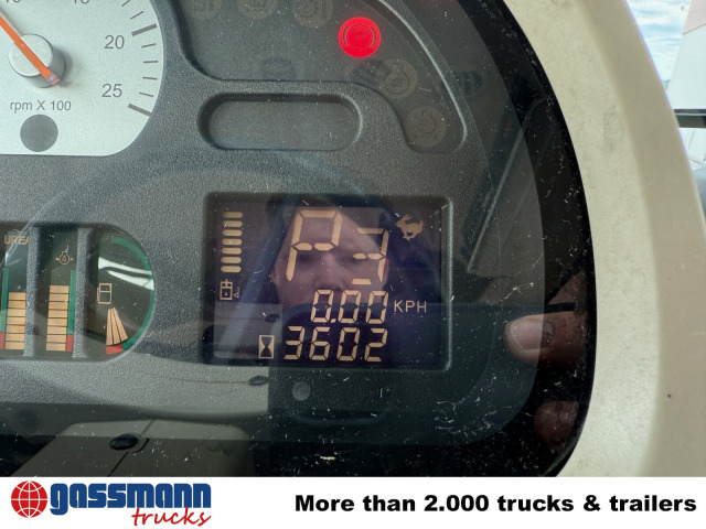 MF 8690 Dyna-VT - Строительная техника: фото 5 MF 8690 Dyna-VT - Строительная техника: фото 5