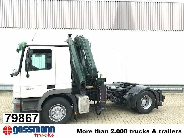 Mercedes-Benz Actros 1836 LS 4x2 mit Kran MKG HLK 330HP - Тягач: фото 1 Mercedes-Benz Actros 1836 LS 4x2 mit Kran MKG HLK 330HP - Тягач: фото 1
