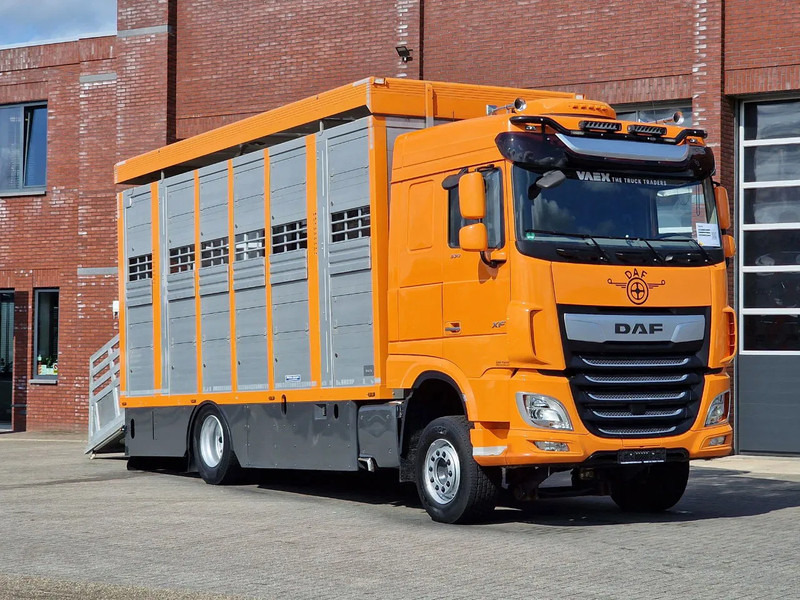 DAF XF 530 4x2 - Livestock Menke 2 deck water & ventilation - Грузовик для перевозки животных: фото 2 DAF XF 530 4x2 - Livestock Menke 2 deck water & ventilation - Грузовик для перевозки животных: фото 2