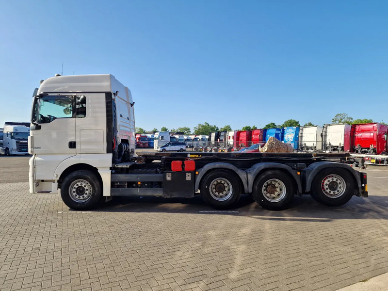MAN TGX 32.560 8x4*4 - Cable system - Retarder - Euro 6 - Steering axle - - Тросовый мультилифт: фото 4 MAN TGX 32.560 8x4*4 - Cable system - Retarder - Euro 6 - Steering axle - - Тросовый мультилифт: фото 4