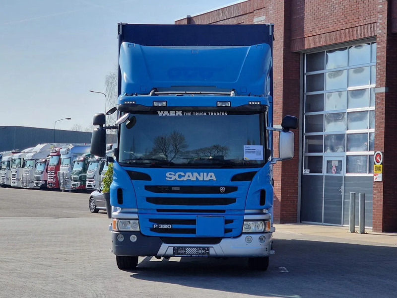 Scania P320 4x2 - Side boars - Loadlift - Full air - Navi - Тентованный грузовик: фото 2 Scania P320 4x2 - Side boars - Loadlift - Full air - Navi - Тентованный грузовик: фото 2