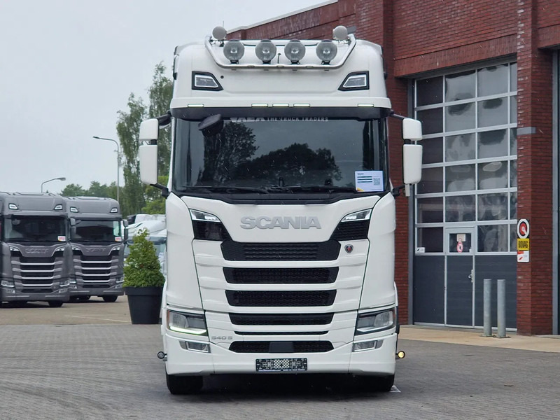 Scania 540S NGS A6x4NB Full air / Retarder / 66T / wheelbase 335 - Тягач: фото 2 Scania 540S NGS A6x4NB Full air / Retarder / 66T / wheelbase 335 - Тягач: фото 2