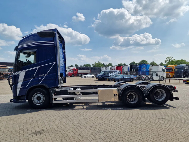 Volvo FH 13.540 Globetrotter XL 6x2 - Retarder - Full air - 4.60 WB - I shift dual clutch - Грузовик-шасси: фото 4 Volvo FH 13.540 Globetrotter XL 6x2 - Retarder - Full air - 4.60 WB - I shift dual clutch - Грузовик-шасси: фото 4