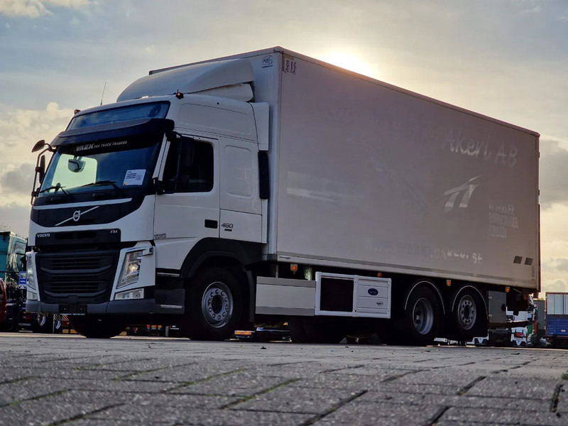 Volvo FM 13.460 Globetrotter 6x2*4 - Frigo Carrier Supra 1150 U MT - Zepro loadlift - Steering axle - Рефрижератор: фото 3 Volvo FM 13.460 Globetrotter 6x2*4 - Frigo Carrier Supra 1150 U MT - Zepro loadlift - Steering axle - Рефрижератор: фото 3
