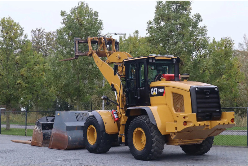 Caterpillar 938 M | 2X BUCKET | JIB | FORKS | BSS | GOOD CONDITION - Колёсный погрузчик: фото 3 Caterpillar 938 M | 2X BUCKET | JIB | FORKS | BSS | GOOD CONDITION - Колёсный погрузчик: фото 3