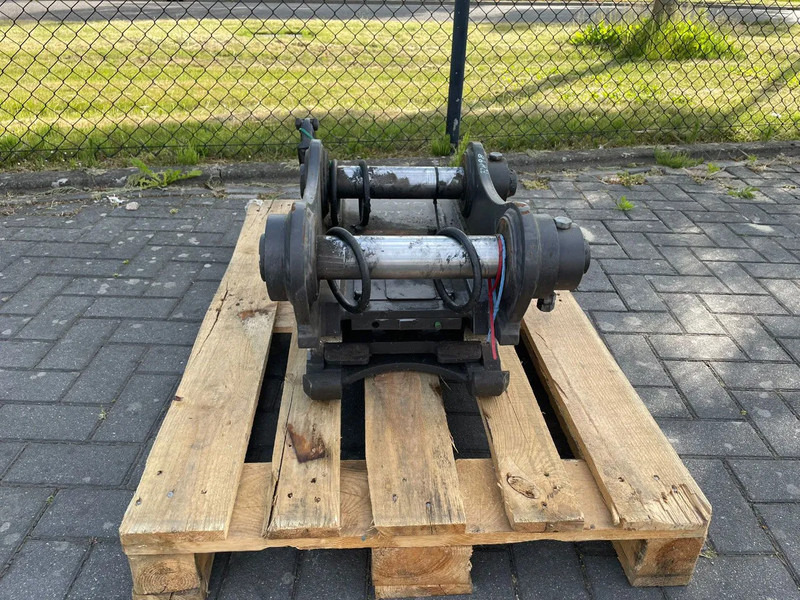 Gjerstad G60 | QUICK COUPLER | S60 | NEW / UNUSED - Сцепное устройство для Строительной техники: фото 2 Gjerstad G60 | QUICK COUPLER | S60 | NEW / UNUSED - Сцепное устройство для Строительной техники: фото 2