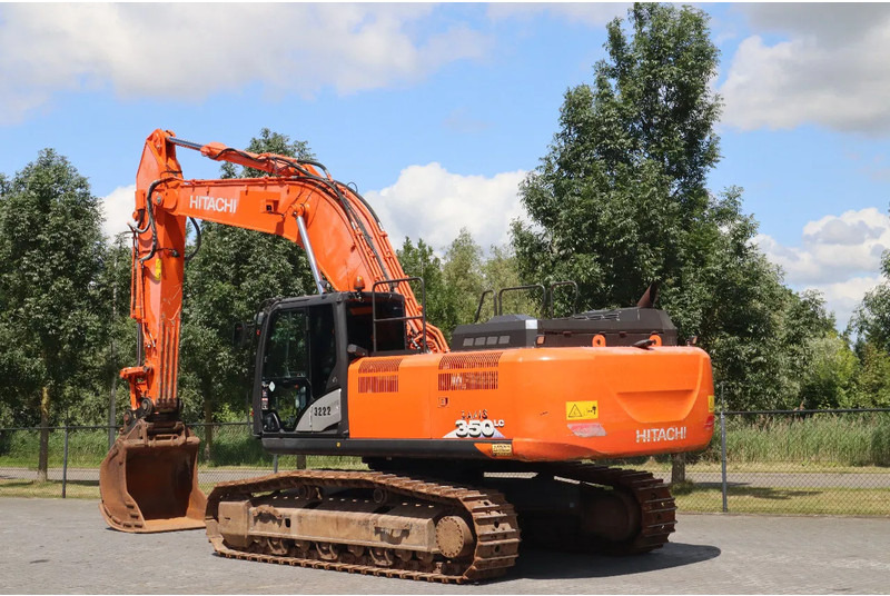 Hitachi ZX350LC-6 | GOOD UNDERCARRIAGE | BUCKET | HAMMERLINES - Гусеничный экскаватор: фото 3 Hitachi ZX350LC-6 | GOOD UNDERCARRIAGE | BUCKET | HAMMERLINES - Гусеничный экскаватор: фото 3