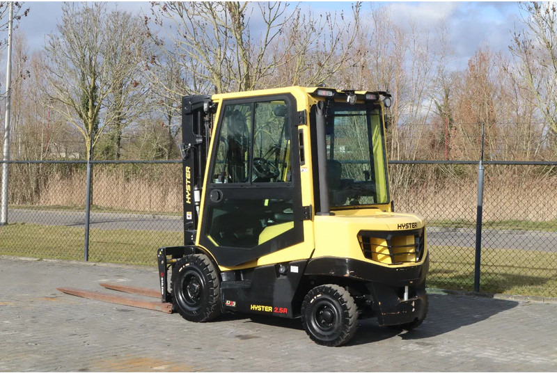 Hyster H2.5 A | BOOM SUSPENSION | SIDESHIFT | FORK EXTENTIONS | FORK POSITIONERS - Дизельный погрузчик: фото 3 Hyster H2.5 A | BOOM SUSPENSION | SIDESHIFT | FORK EXTENTIONS | FORK POSITIONERS - Дизельный погрузчик: фото 3