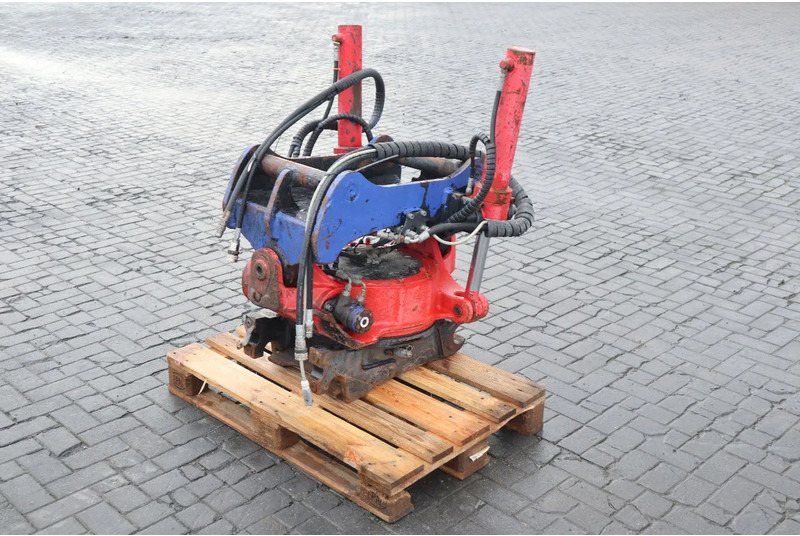 INDEXATOR ROTOTILT RT80 | TILTROTATOR | S70 - Тилтротатор для Строительной техники: фото 1 INDEXATOR ROTOTILT RT80 | TILTROTATOR | S70 - Тилтротатор для Строительной техники: фото 1