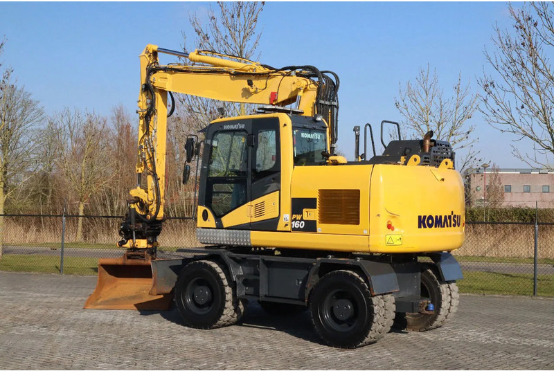 Komatsu PW160-11 | ENGCON TILTROTATOR | BUCKET | TRAILER HYDR. - Колёсный экскаватор: фото 3 Komatsu PW160-11 | ENGCON TILTROTATOR | BUCKET | TRAILER HYDR. - Колёсный экскаватор: фото 3