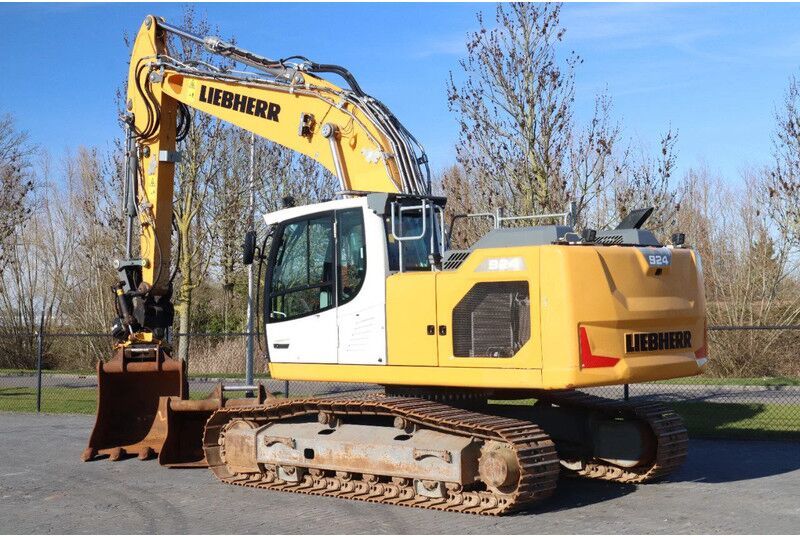 Liebherr R924 LC | ROTOTILT + GRIPPER | 2X BUCKET - Гусеничный экскаватор: фото 3 Liebherr R924 LC | ROTOTILT + GRIPPER | 2X BUCKET - Гусеничный экскаватор: фото 3