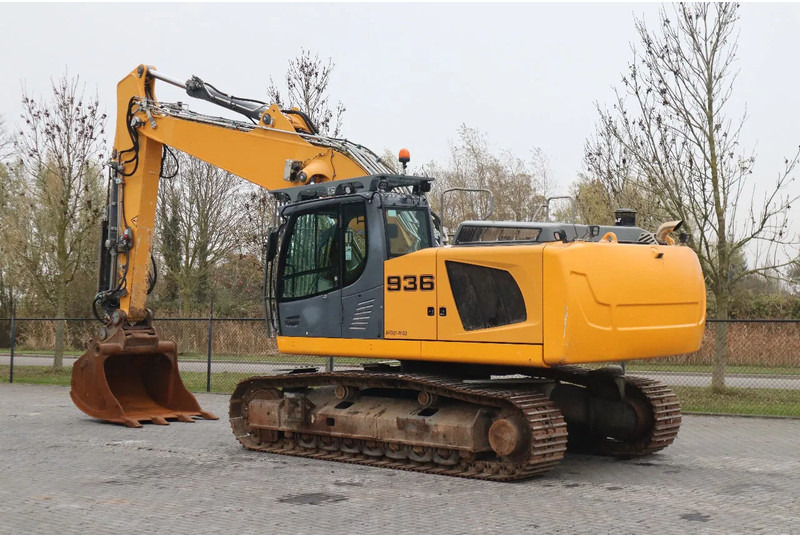 Liebherr R936 NLC | STRAIGHT BOOM | MAGNET GEN | OILQUICK - Гусеничный экскаватор: фото 3 Liebherr R936 NLC | STRAIGHT BOOM | MAGNET GEN | OILQUICK - Гусеничный экскаватор: фото 3