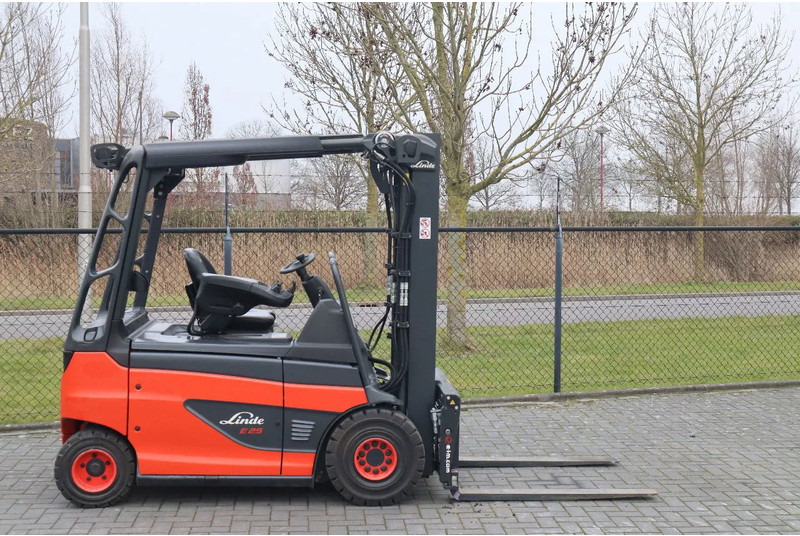 Linde E25 R-01 ROADSTER | DEMO | SIDESHIFT | FORK SPREADERS - Электропогрузчик: фото 4 Linde E25 R-01 ROADSTER | DEMO | SIDESHIFT | FORK SPREADERS - Электропогрузчик: фото 4